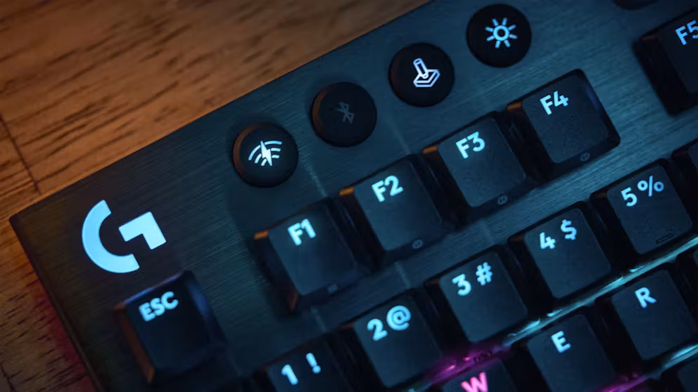羅技 G915 X TKL 無線鍵盤登台：航太鋁合金機身、0.78ms極速傳輸改寫電競外設規則