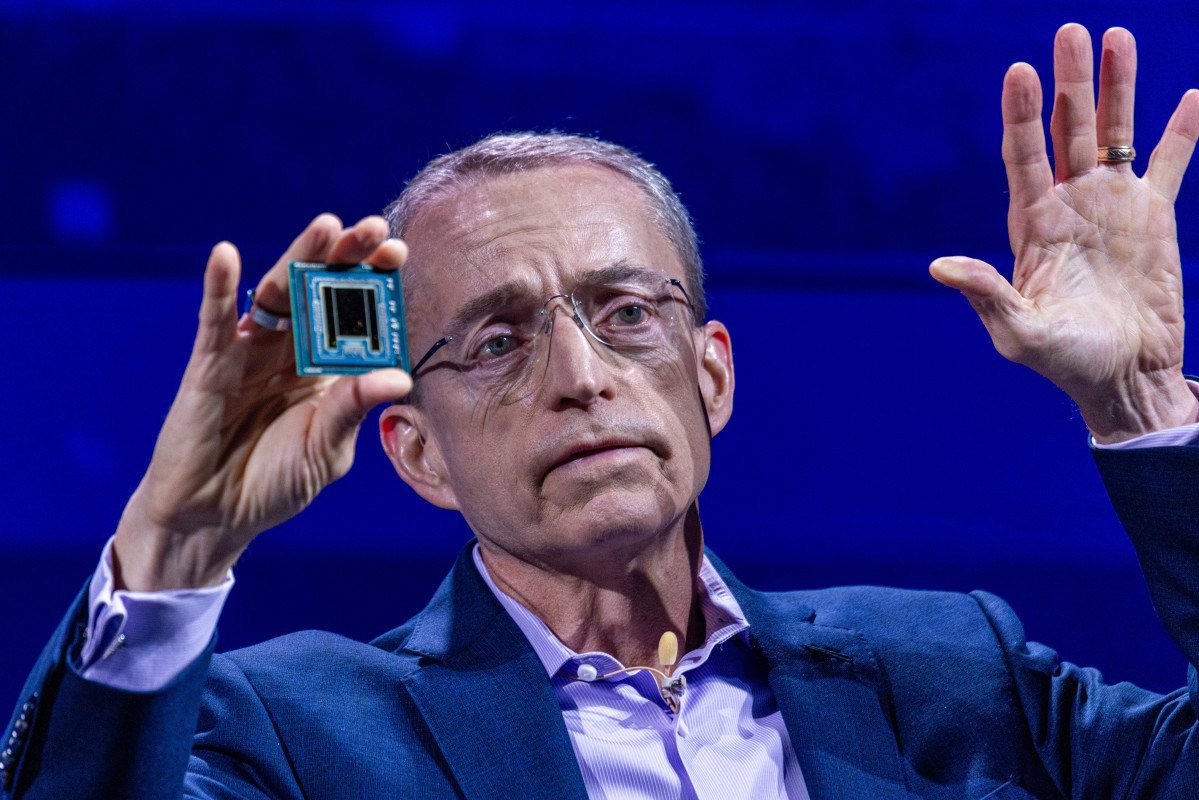 Intel CEO Gelsinger 突然退休 引發市場震動