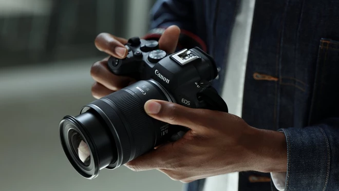 Canon推出RF 16-28mm F2.8 IS STM鏡頭，適合廣角攝影需求