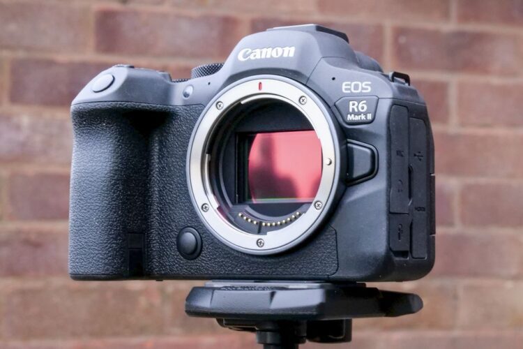 佳能EOS R6 Mark III預計2025年5月底發布，搭載新功能與鏡頭