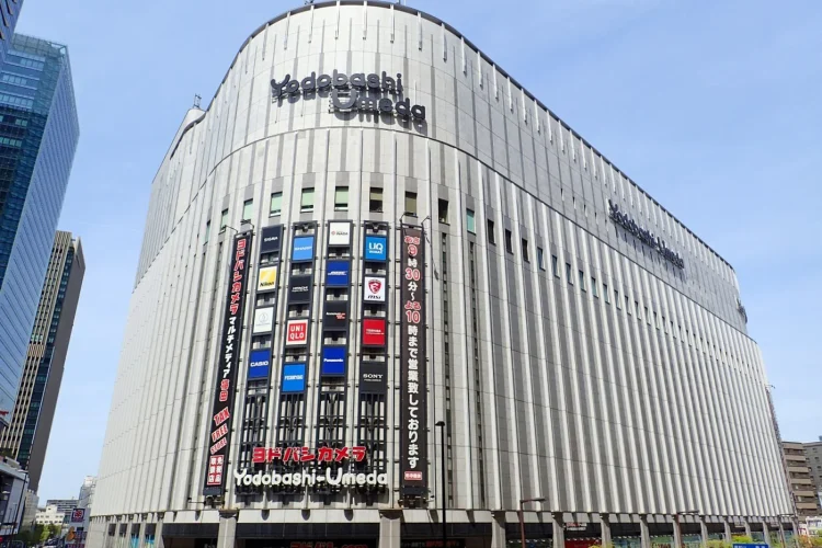 索尼A7V重返日本銷售榜首 哈蘇中畫幅相機意外殺入三甲